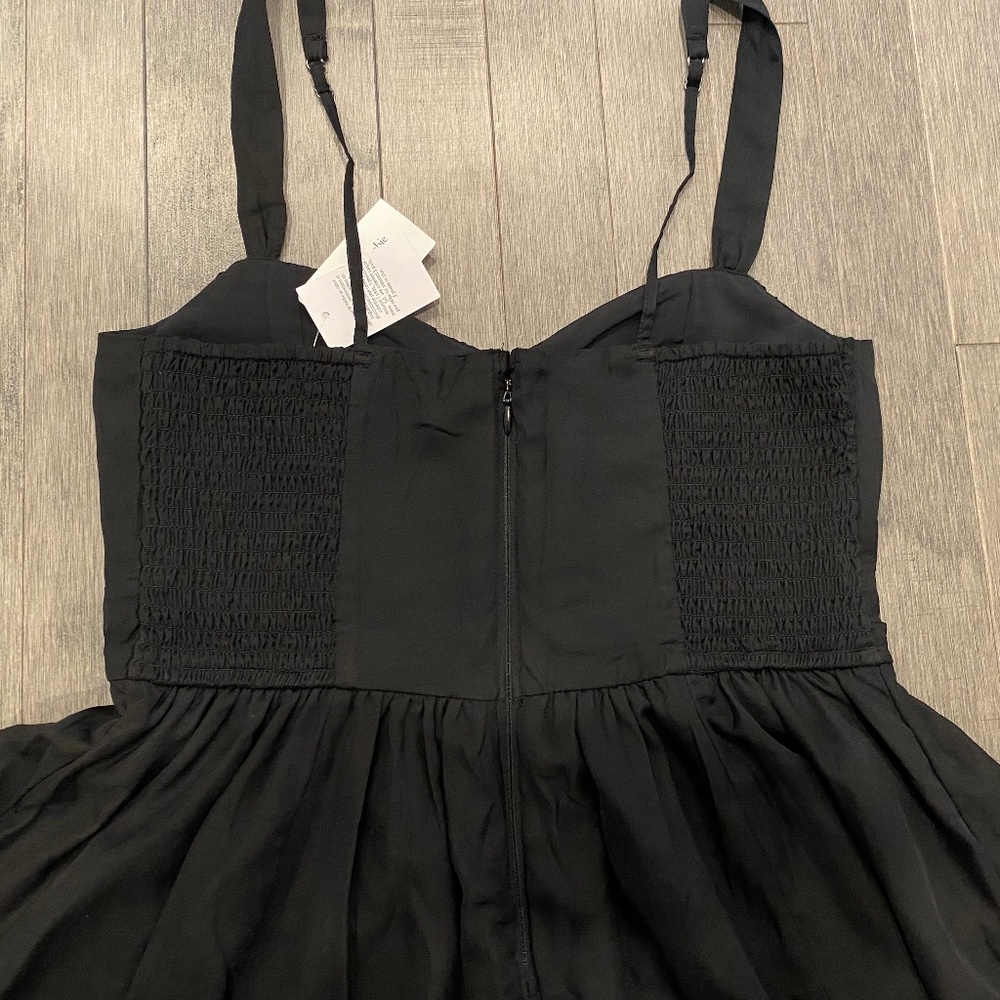 π«SOLDπ«π HOST PICK π NWT Abercrombie & Fitch Ruched Chiffon Mini Dress - Picture 9 of 13